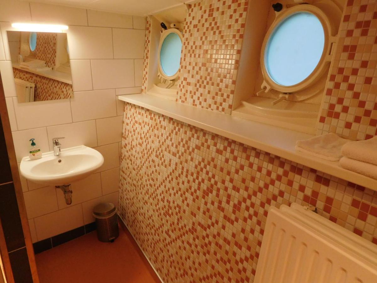 Bed and Breakfast De Logeerboot Dordrecht Exterior foto